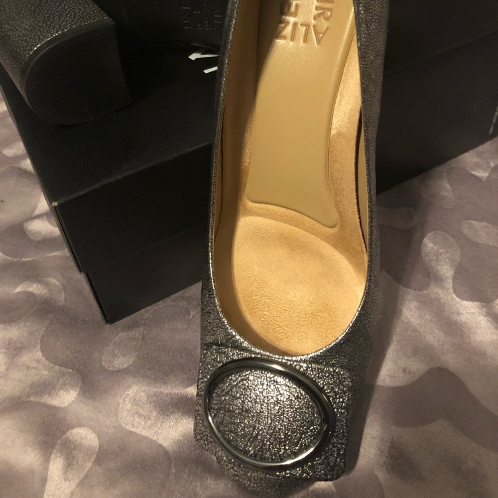 Silver Crackle Leather Pump